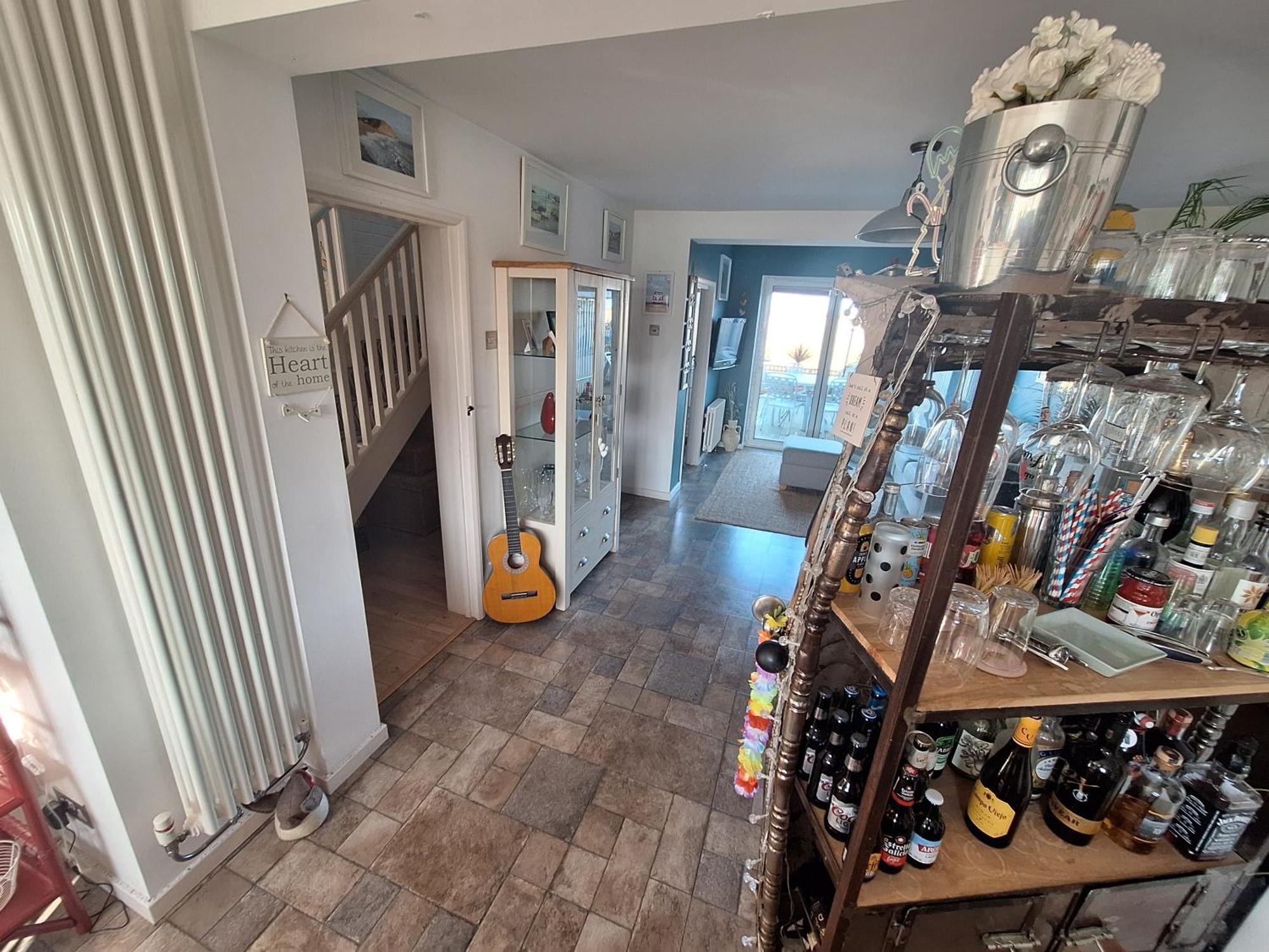 By The Sea, Home From Home Sleeps 6 Милфорд он Сий Екстериор снимка